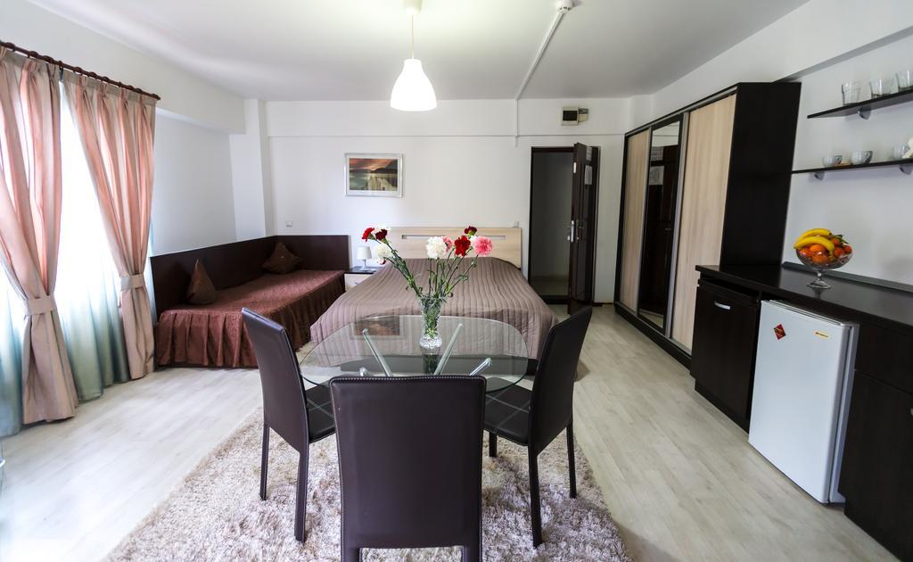 Il Primo Apartments Iasi Ngoại thất bức ảnh