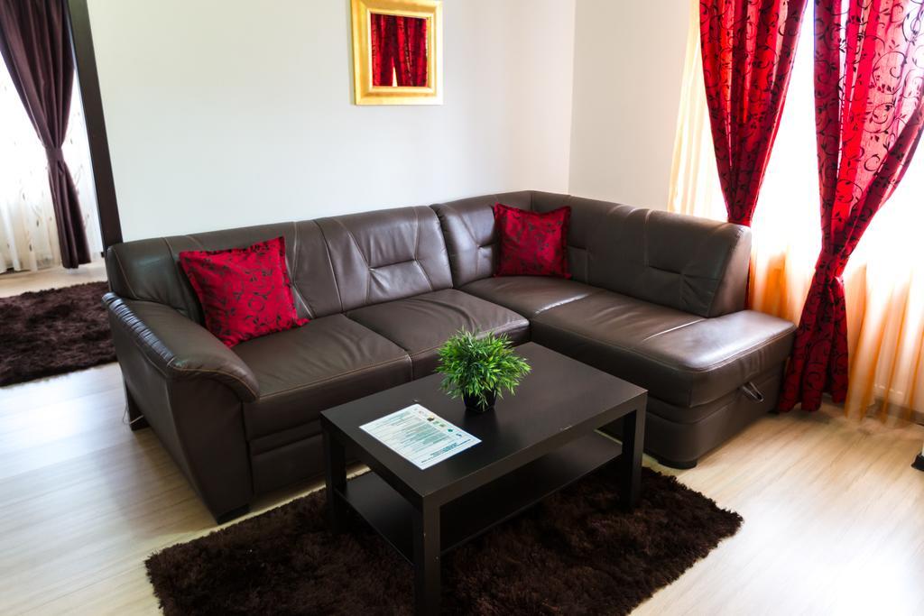 Il Primo Apartments Iasi Ngoại thất bức ảnh