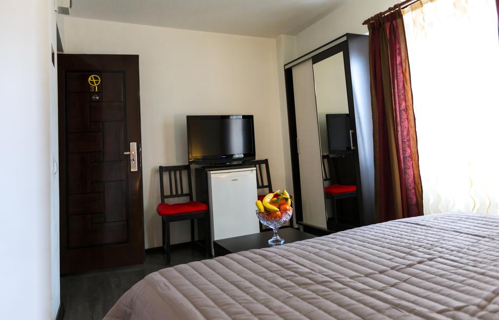 Il Primo Apartments Iasi Ngoại thất bức ảnh