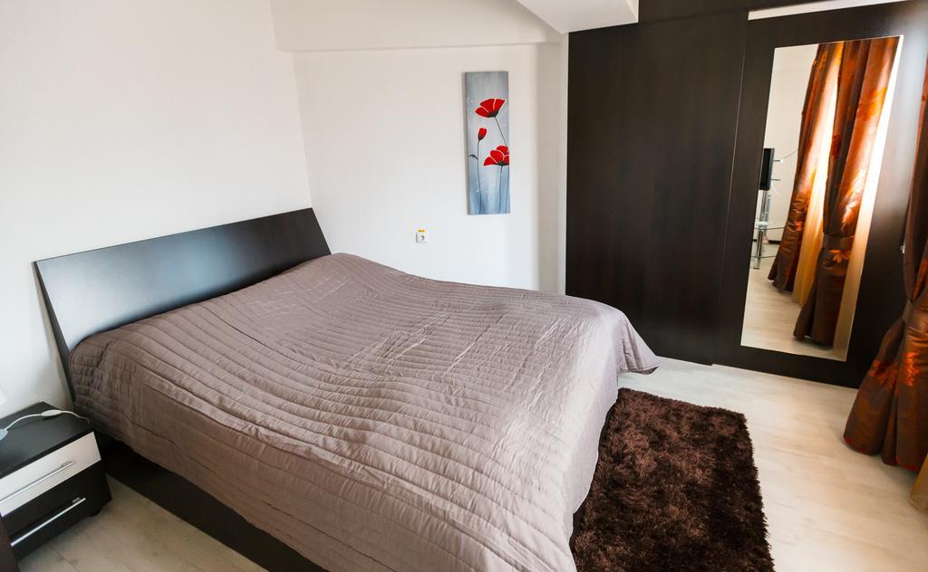 Il Primo Apartments Iasi Ngoại thất bức ảnh