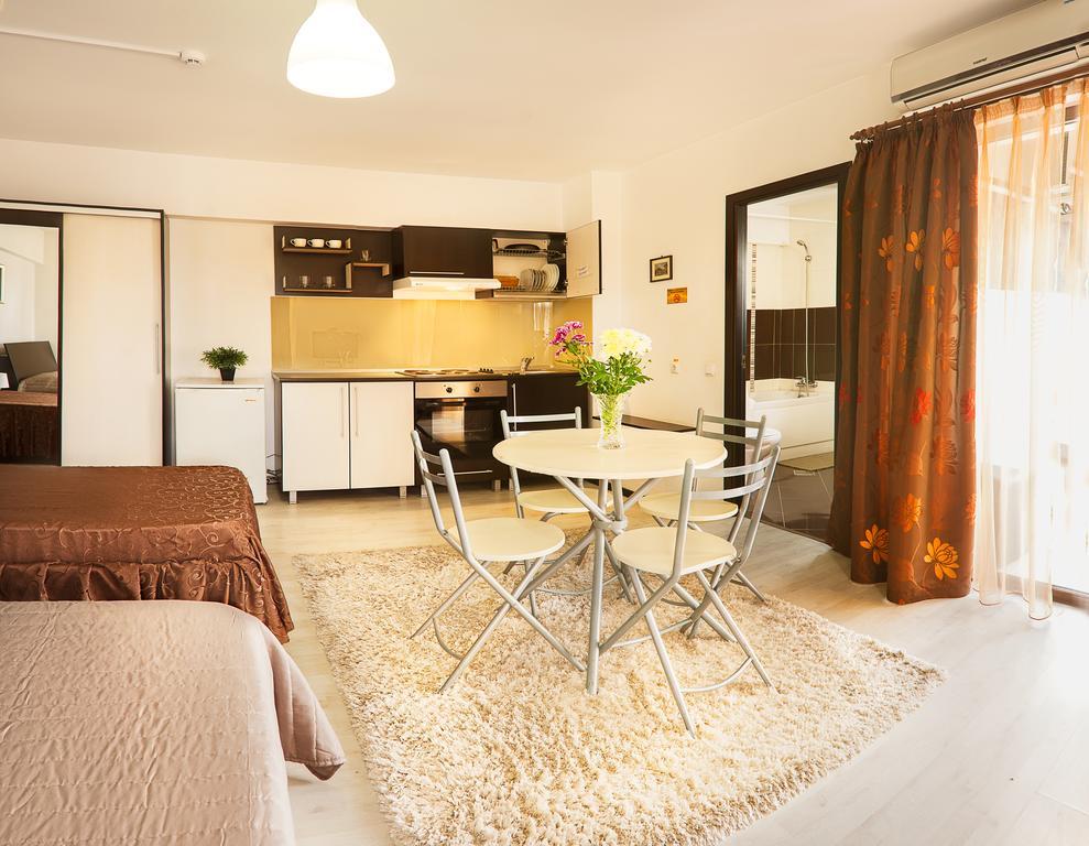 Il Primo Apartments Iasi Ngoại thất bức ảnh